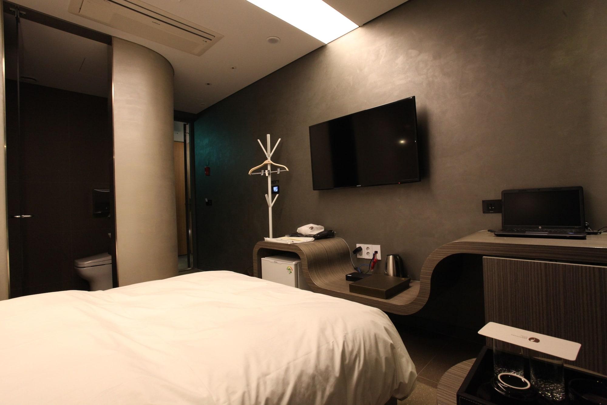 Hotel The Designers Hongdae Сеул Екстер'єр фото
