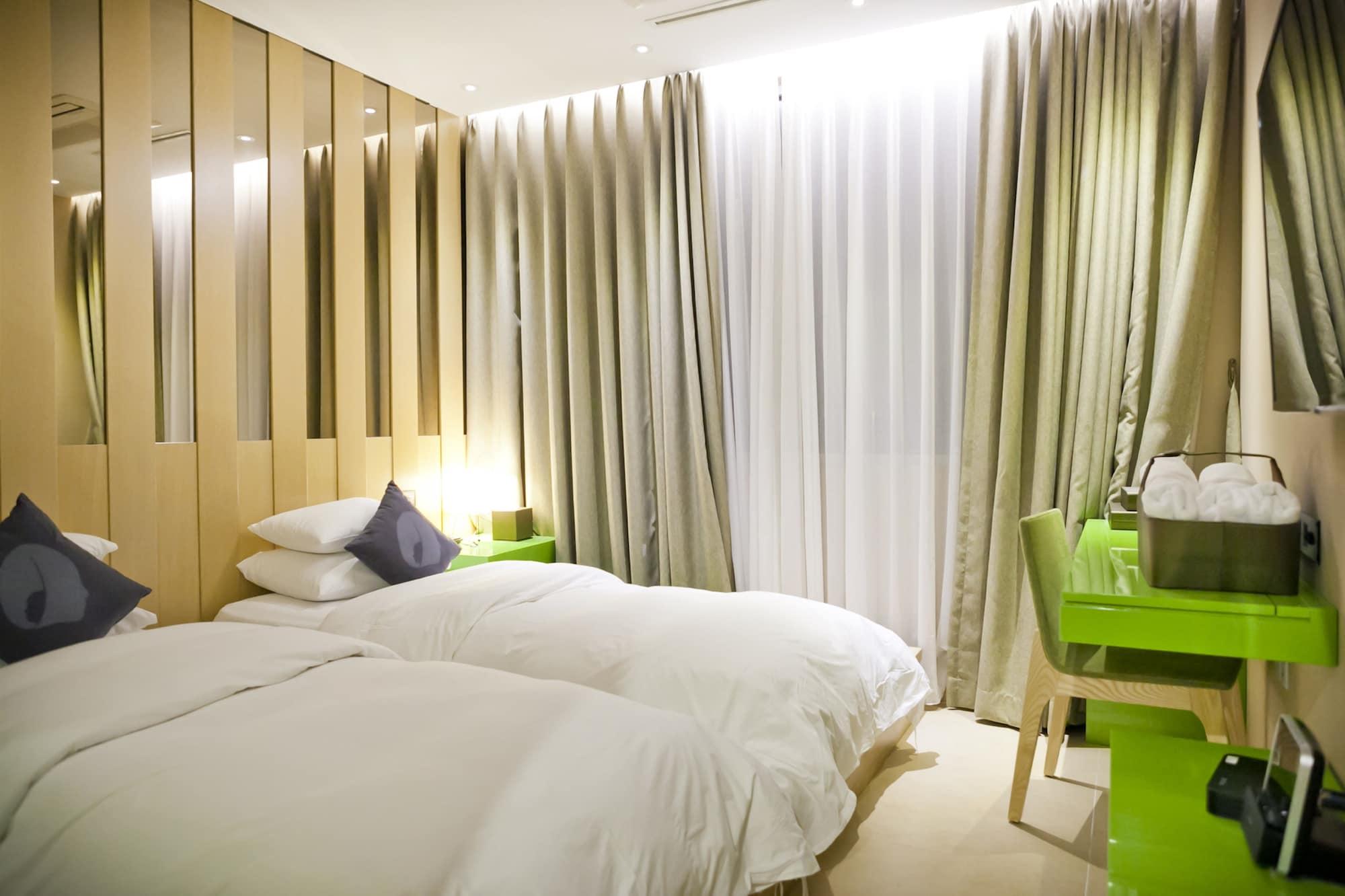 Hotel The Designers Hongdae Сеул Екстер'єр фото