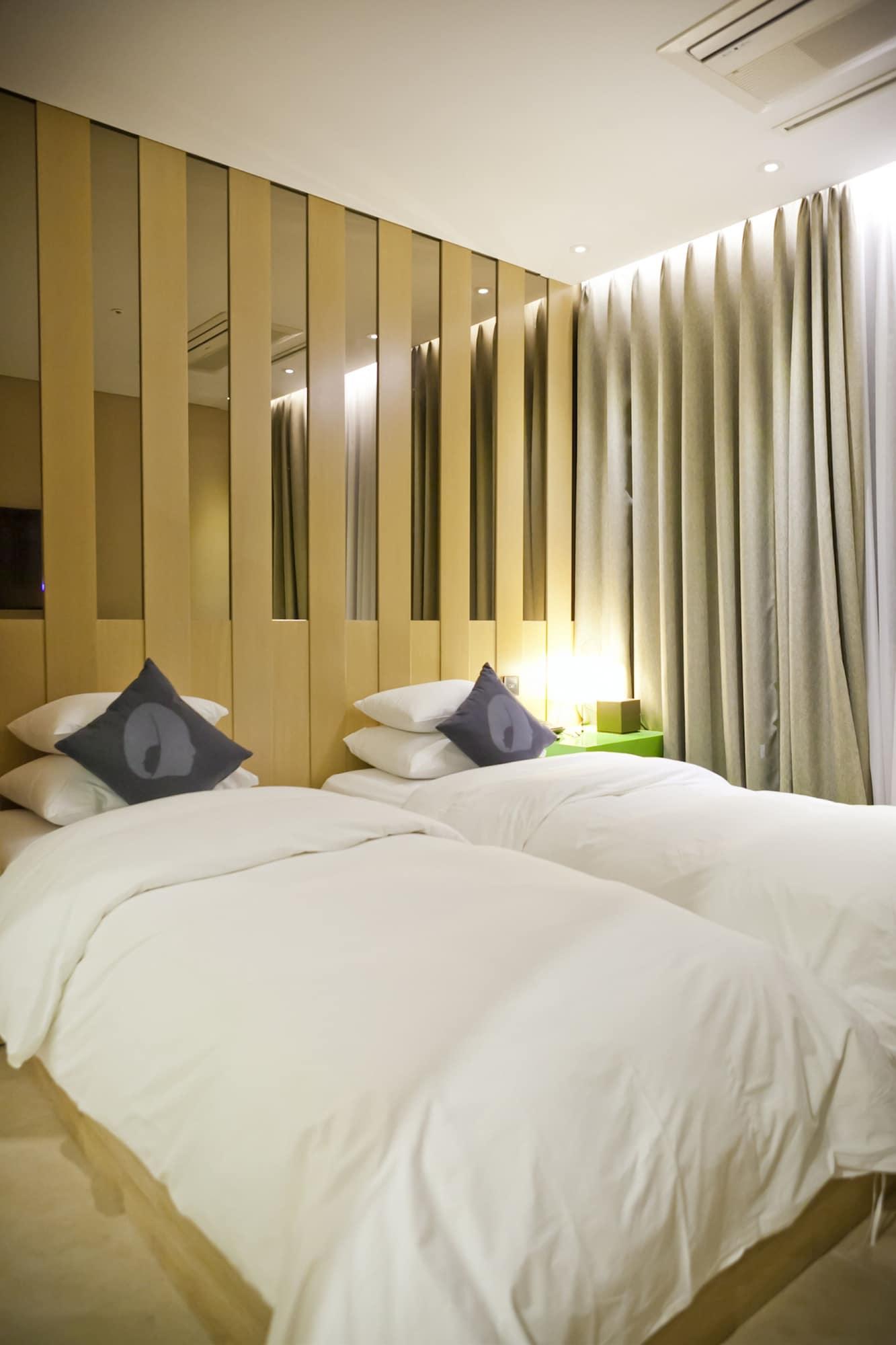 Hotel The Designers Hongdae Сеул Екстер'єр фото