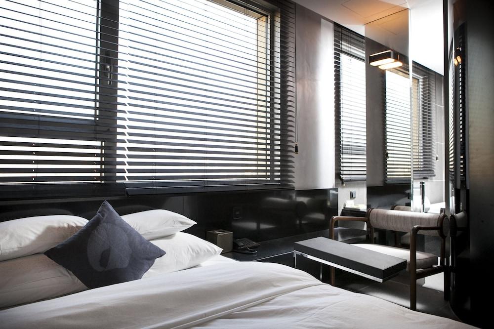 Hotel The Designers Hongdae Сеул Екстер'єр фото