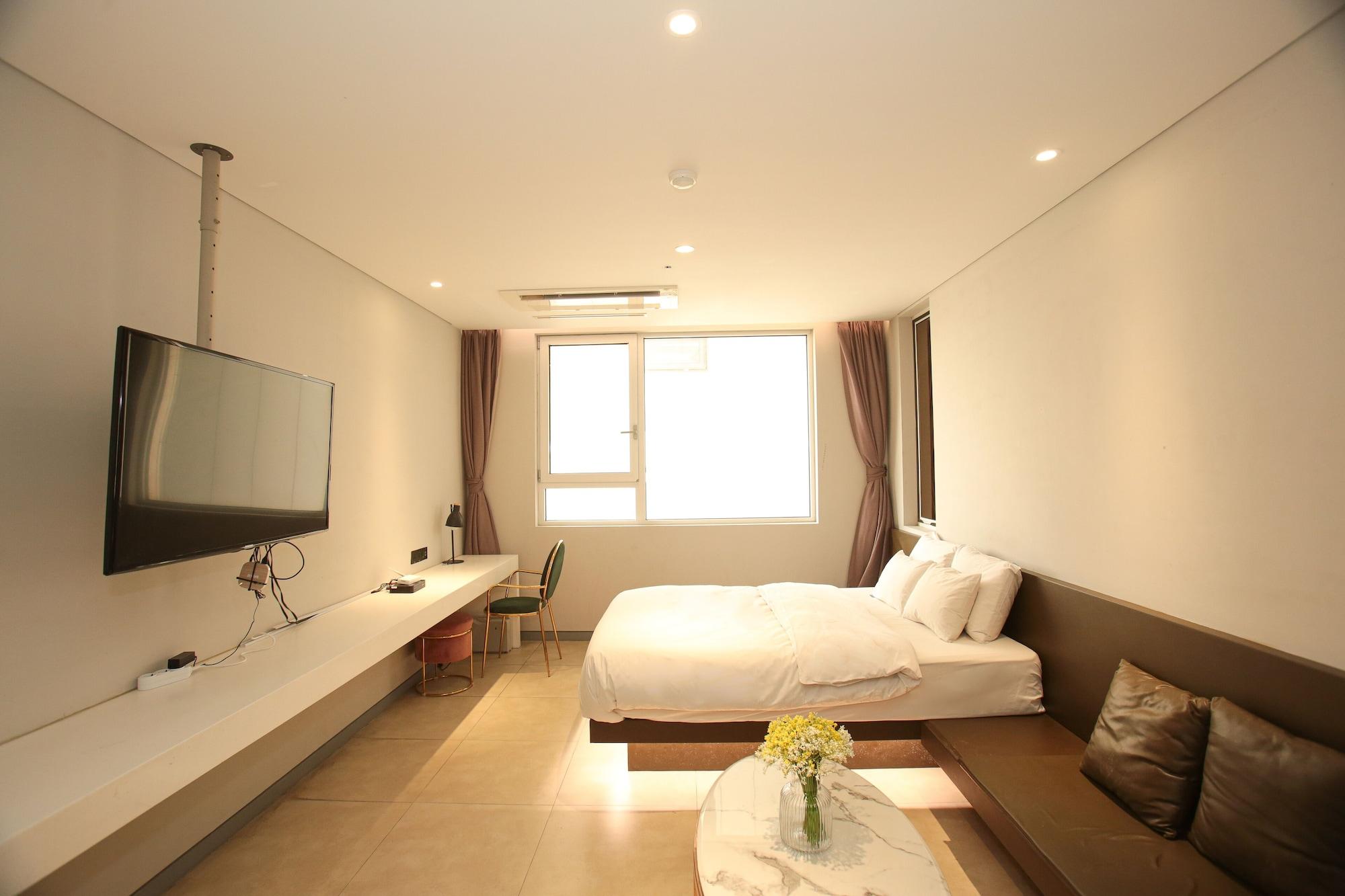 Hotel The Designers Hongdae Сеул Екстер'єр фото