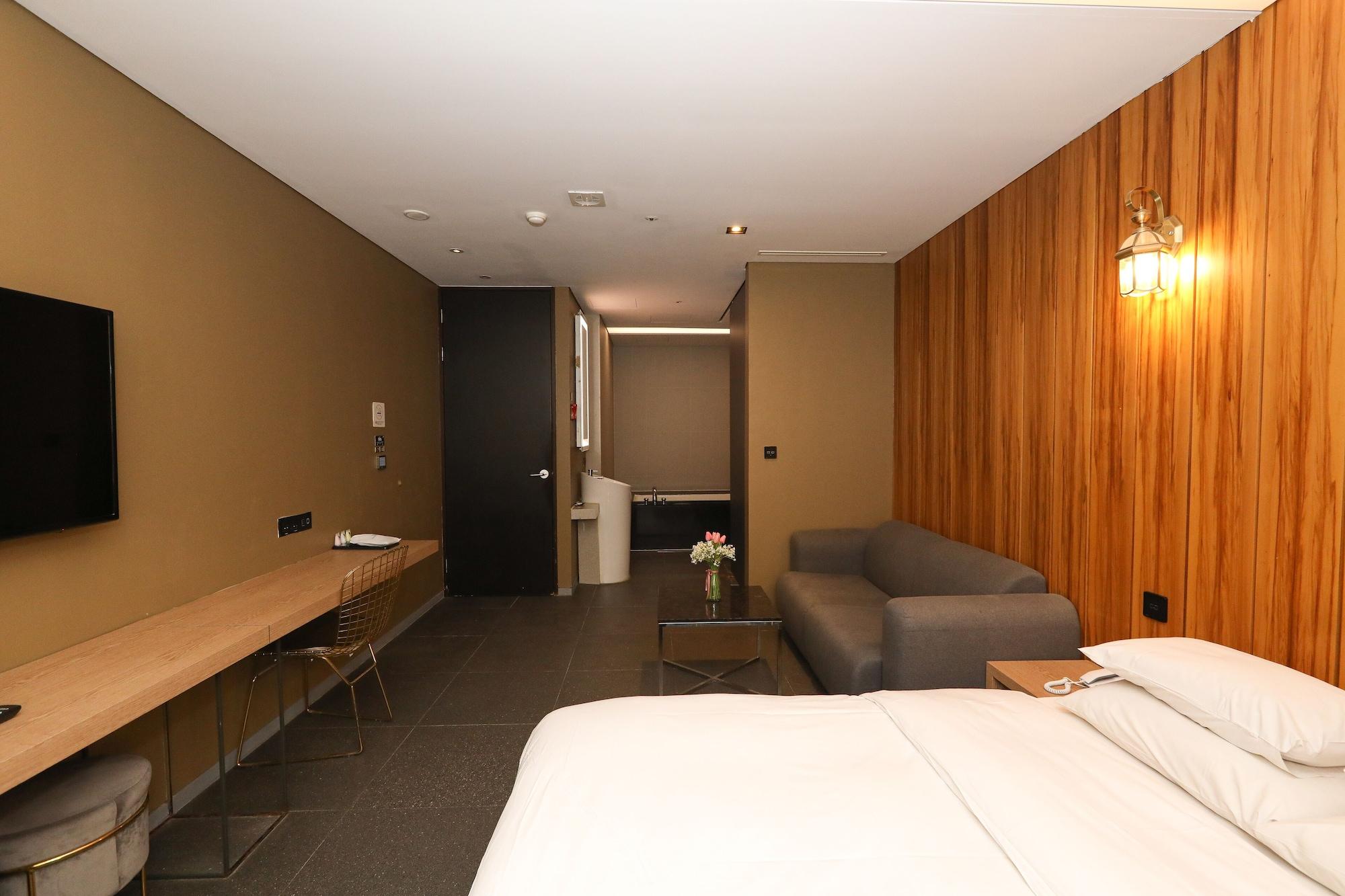 Hotel The Designers Hongdae Сеул Екстер'єр фото