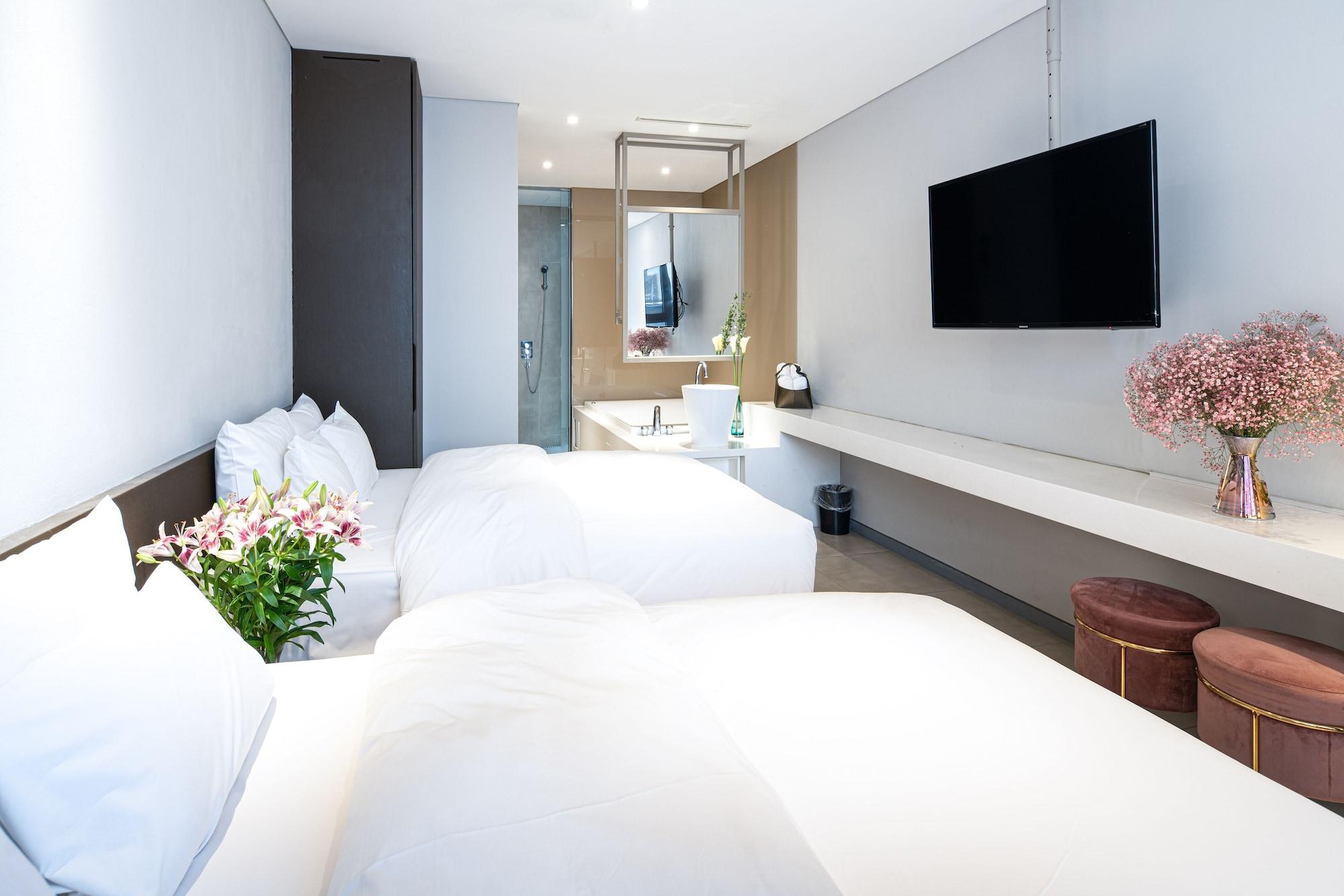 Hotel The Designers Hongdae Сеул Екстер'єр фото