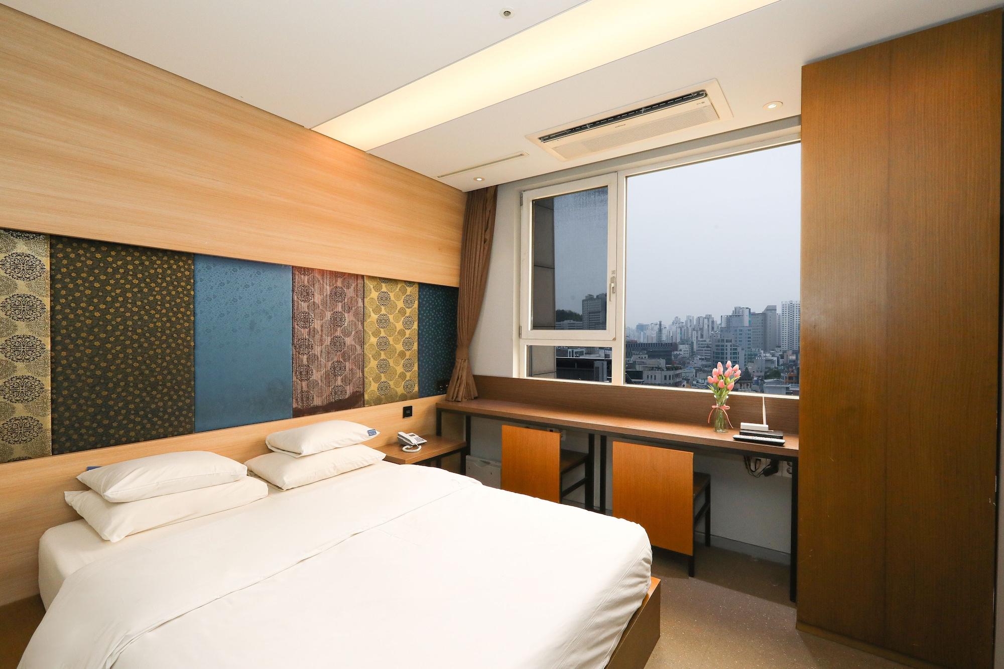 Hotel The Designers Hongdae Сеул Екстер'єр фото
