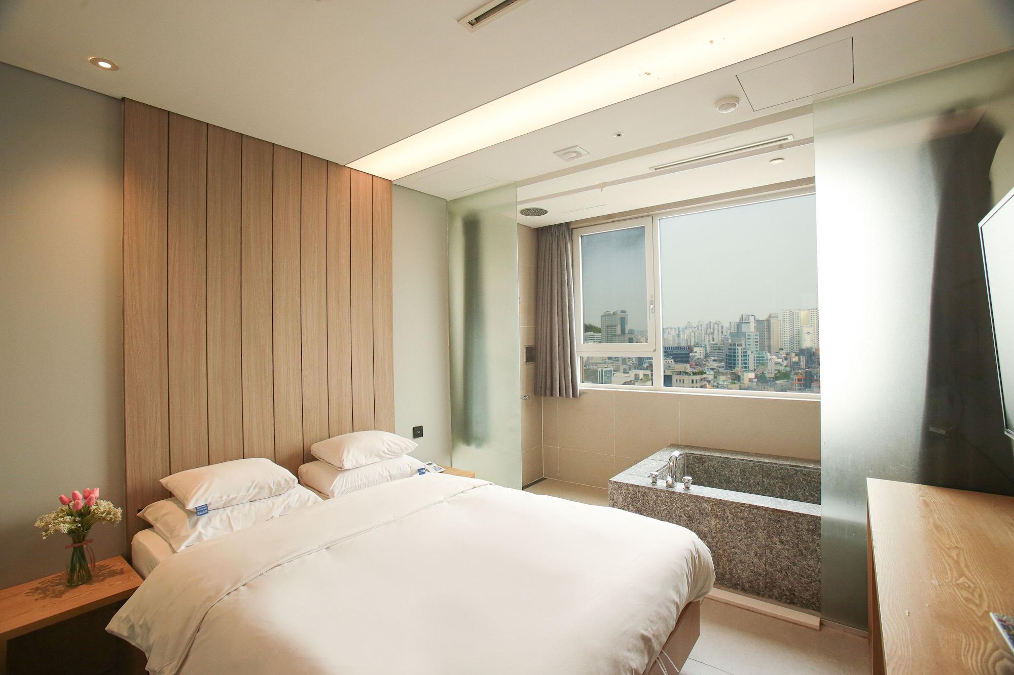 Hotel The Designers Hongdae Сеул Екстер'єр фото