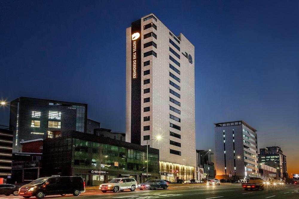 Hotel The Designers Hongdae Сеул Екстер'єр фото