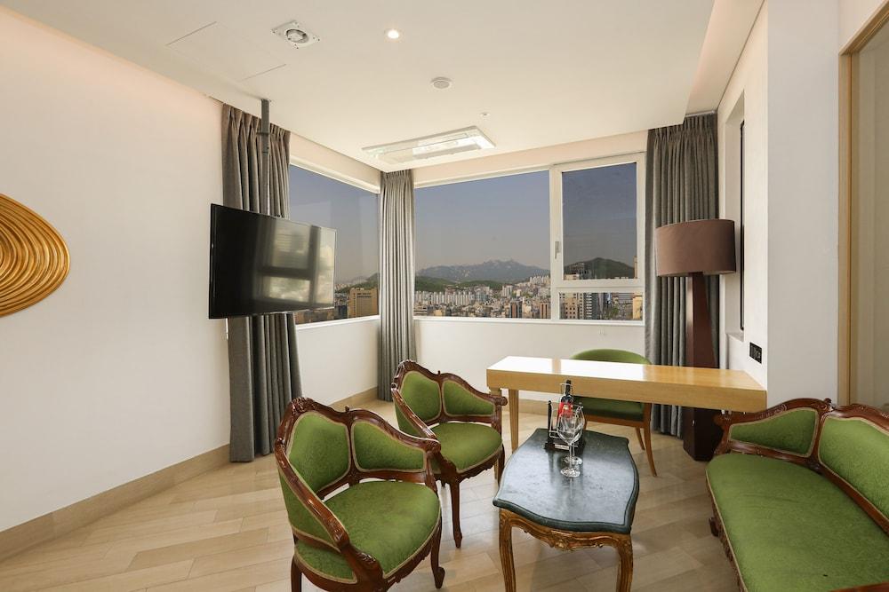 Hotel The Designers Hongdae Сеул Екстер'єр фото